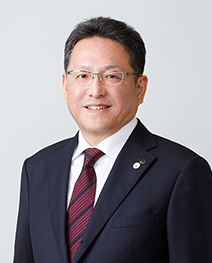 上村　慎治